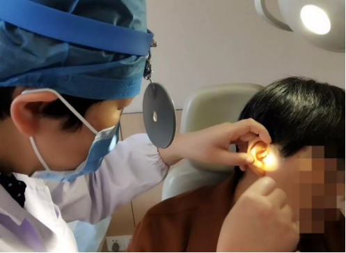 重获新“声” 我市首例内耳开窗人工听骨听力重建术成功